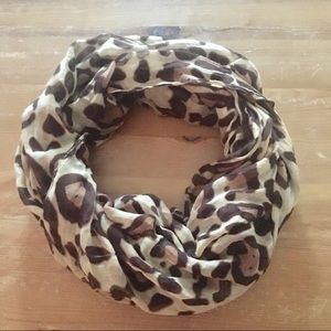 Accessories - Lightweight Leopard Infinity Loop Scarf Accessories - Lightweight Leopard Infinity Loop Scarf